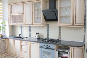 З чого роблять кухонні гарнітури: який матеріал краще