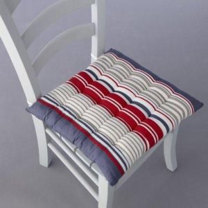 Сидіння на стільці своїми руками: як зшити і зв'язати подушку на стілець