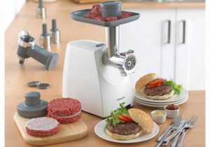 Що краще м'ясорубка або кухонний комбайн