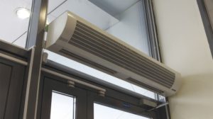 Що таке теплова завіса: принцип роботи пристрою, сфери застосування.