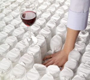 Що таке незалежні пружини в матраці. Опис та види